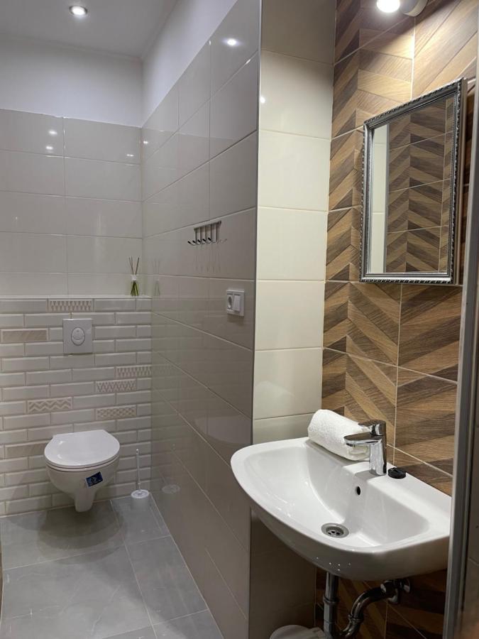 Kovacs Apartmanhaz Кишкунхалаш Екстериор снимка