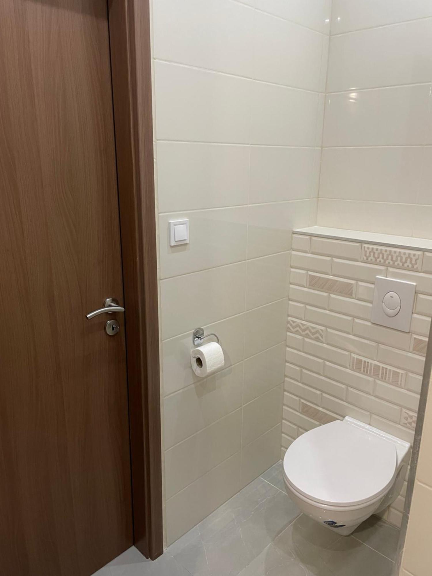 Kovacs Apartmanhaz Кишкунхалаш Стая снимка