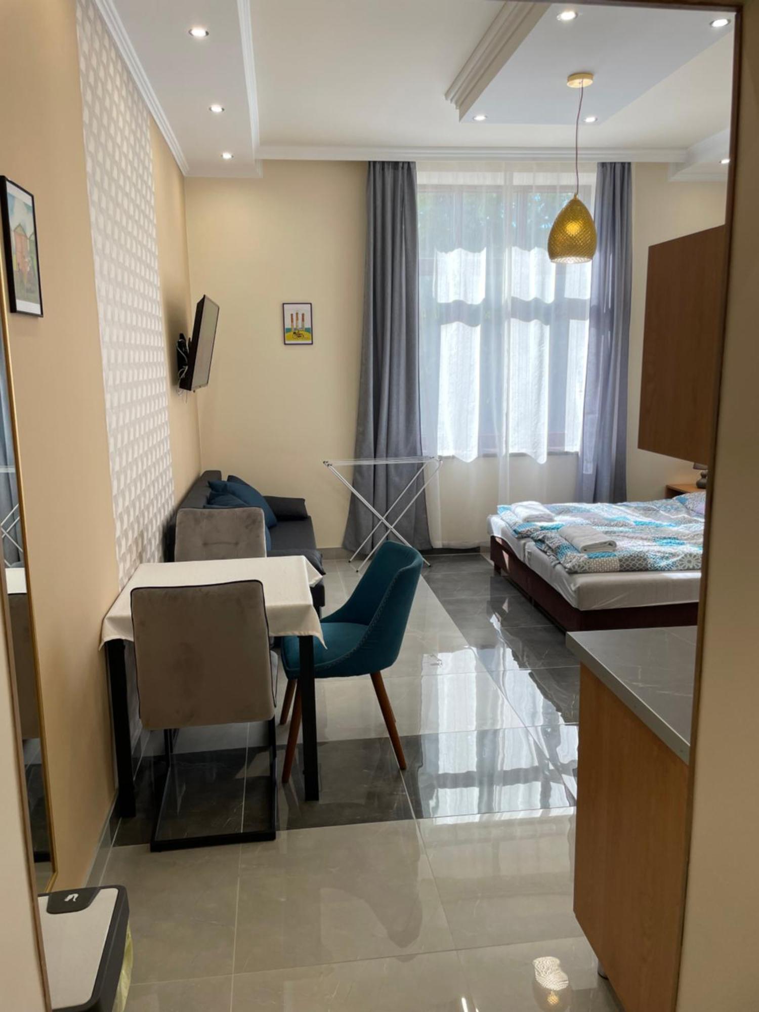 Kovacs Apartmanhaz Кишкунхалаш Стая снимка